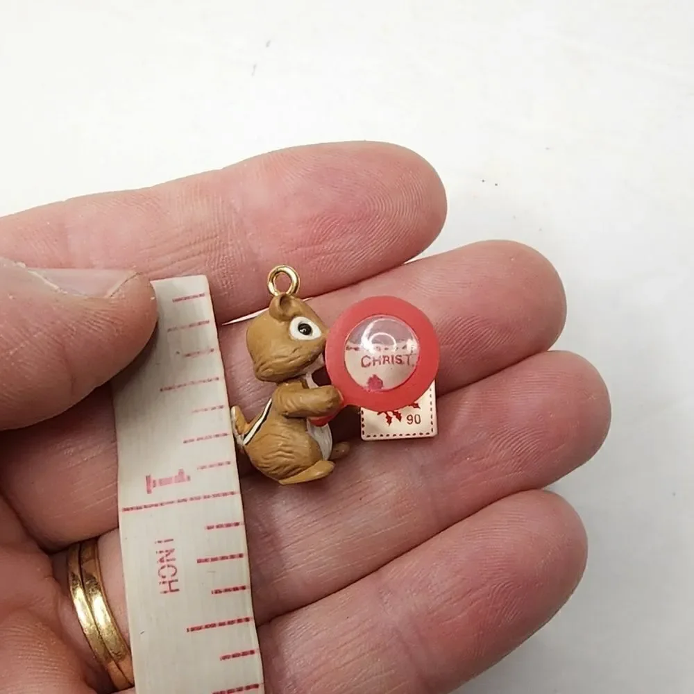1990 Hallmark Keepsake Miniature Christmas Ornament STAMP COLLECTOR
